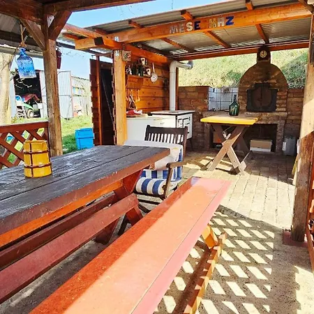 Oscar Πανσιόν *